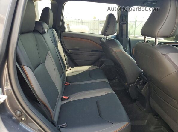 JF2SLDHC6SH461263 2025 SUBARU FORESTER Gray Սալոնի հետևի տեսք