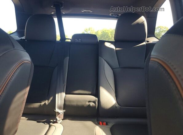 JF2SLDHC7SH448781 2025 SUBARU FORESTER Gray Widok tylnych siedzeń