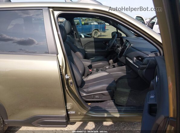 JF2SLDRC0SH411599 2025 SUBARU FORESTER Green Սալոնի դիմացի տեսք