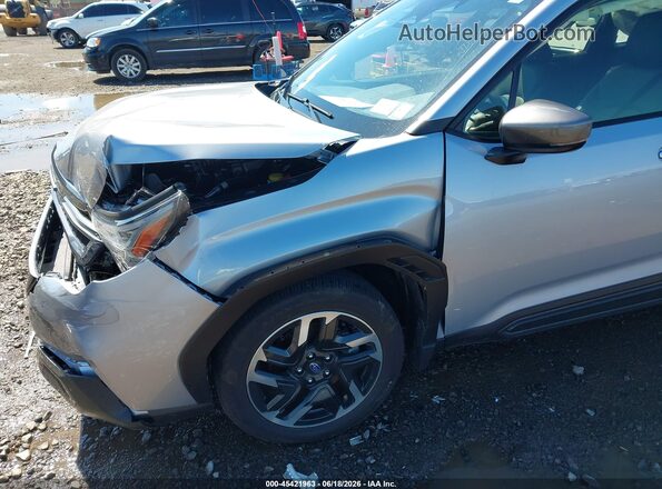 JF2SLDRC9SH411178 2025 SUBARU FORESTER Silver Դիմացի տեսք