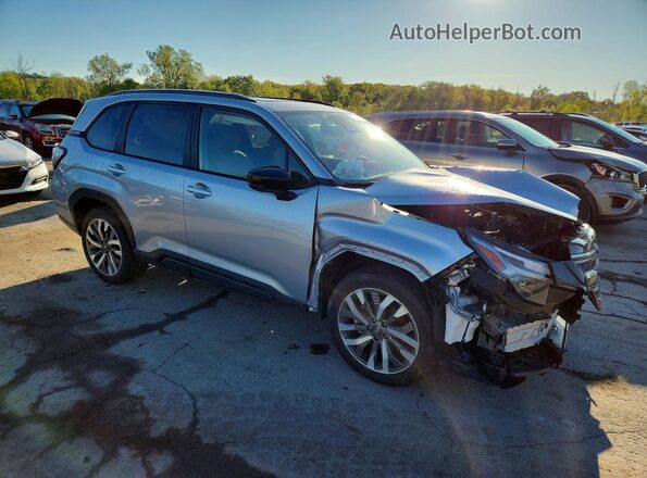 JF2SLDTC6SH600220 2025 SUBARU FORESTER Silver 