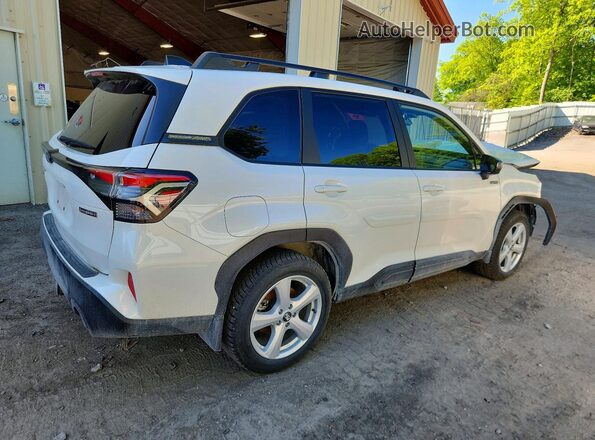 JF2SLSED3SH403080 2025 SUBARU FORESTER White Rear right