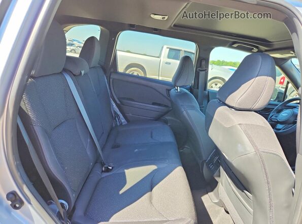 JF2SLSED3SH416511 2025 SUBARU FORESTER Silver 