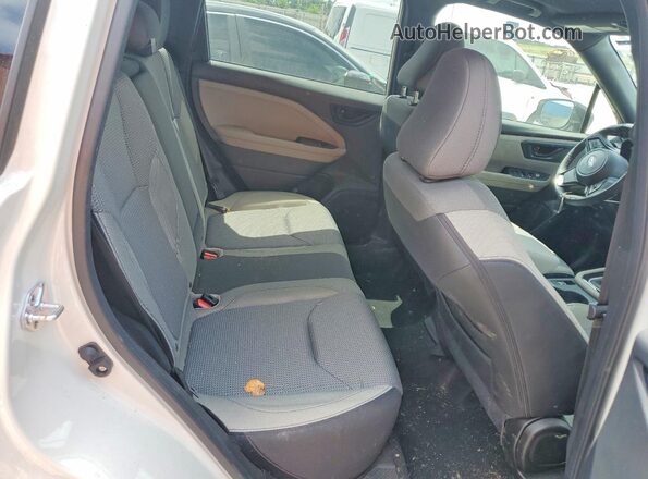 JF2SLSED8SH416939 2025 SUBARU FORESTER Белый Вид задней части салона