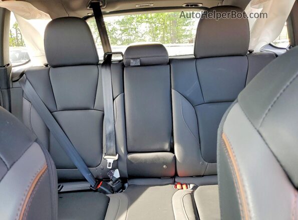 JF2SLSJD6SH407825 2025 SUBARU FORESTER Black Widok tylnych siedzeń