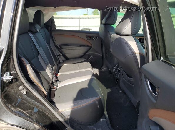 JF2SLSJD6SH407825 2025 SUBARU FORESTER Black Widok wnętrza z tyłu