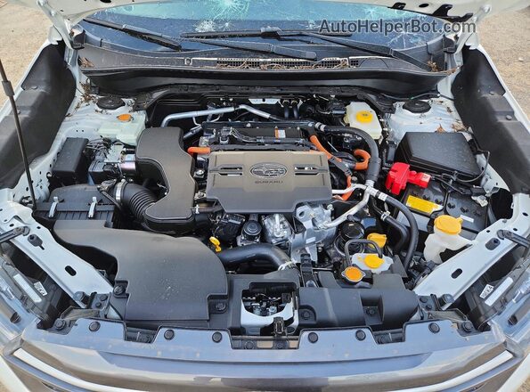 JF2SLSRD2SH448554 2025 SUBARU FORESTER White ძრავის განყოფილების ხედი