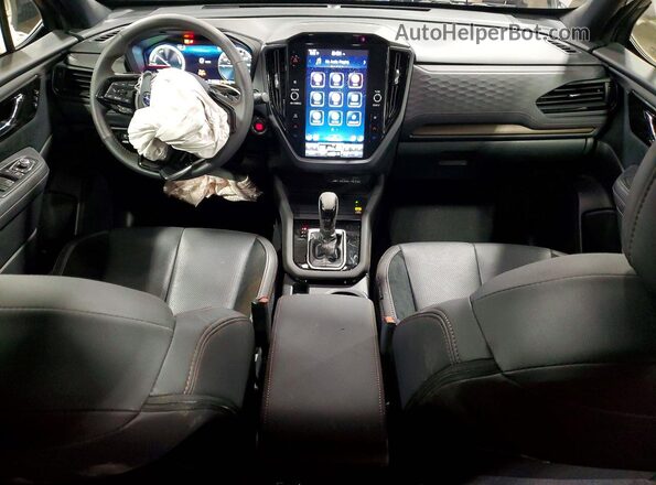 JF2SLSTD3SH428564 2025 SUBARU FORESTER Gray Vista del salpicadero