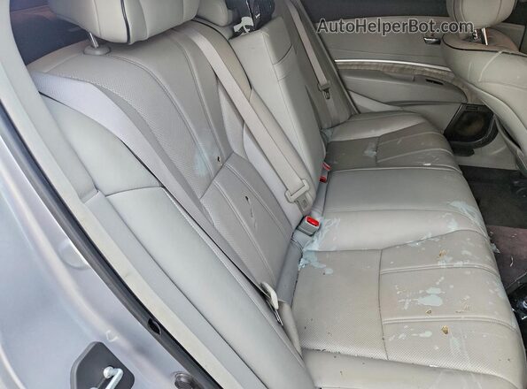 JH4KC2F98JC000151 2018 ACURA RLX Silver უკანა სავარძლების ხედი