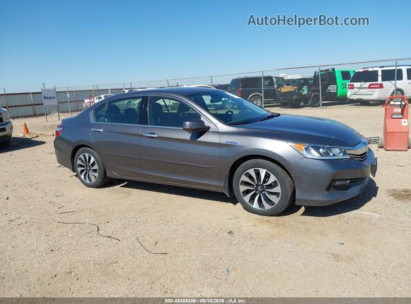 JHMCR6F32HC013395 2017 HONDA ACCORD HYBRID Gray 