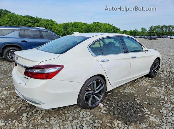 JHMCR6F35HC011849 2017 HONDA ACCORD White Задня права чверть