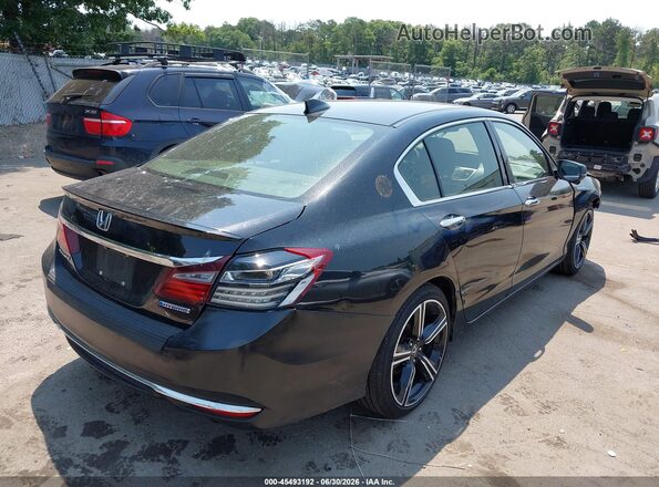 JHMCR6F3XHC011801 2017 HONDA ACCORD Black Rear right