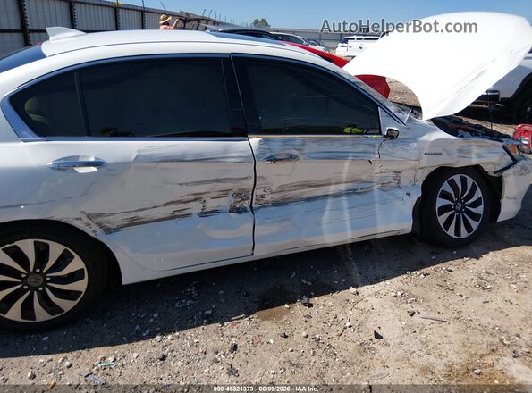 JHMCR6F50HC007466 2017 HONDA ACCORD White Front view