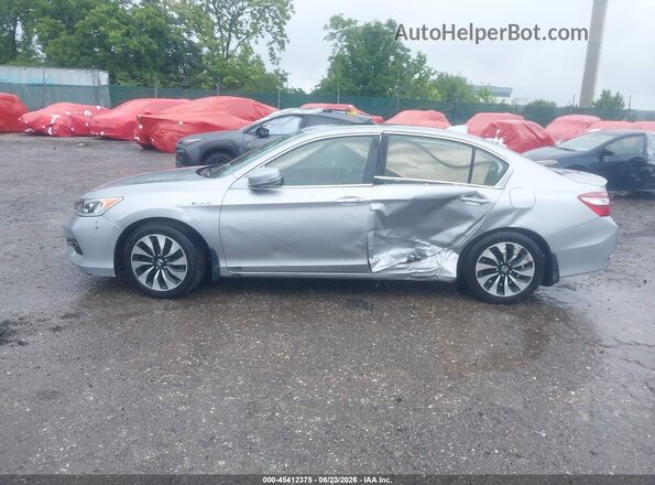 JHMCR6F5XHC021682 2017 HONDA ACCORD Серебряный Вид задней части салона