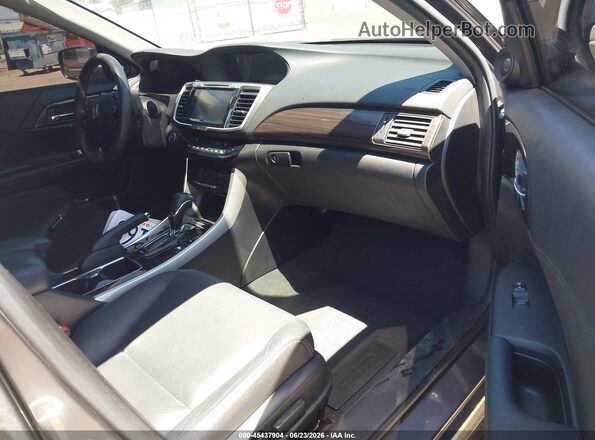 JHMCR6F71HC001984 2017 HONDA ACCORD Gray წინა სალონის ხედი