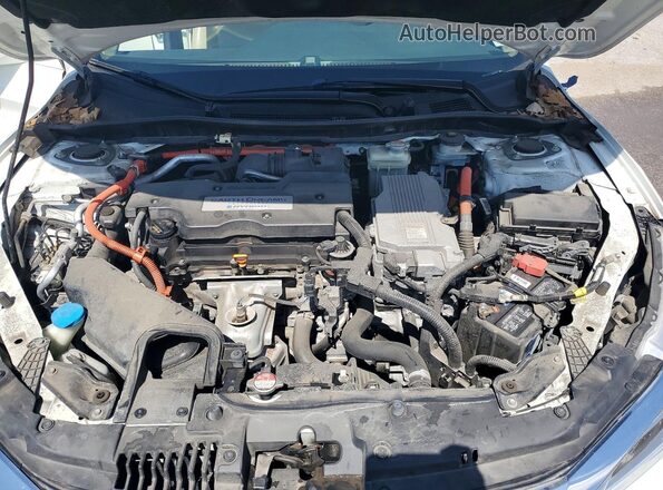 JHMCR6F77HC019891 2017 HONDA ACCORD Белый Вид задней части салона