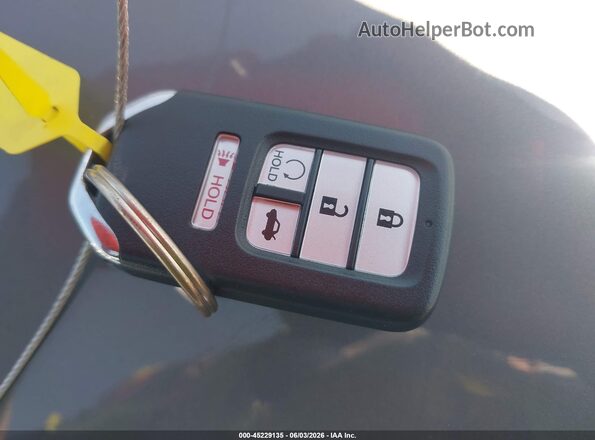 JHMCR6F78HC017647 2017 HONDA ACCORD Серебряный Вид панели приборов
