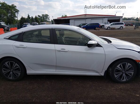 JHMFC1F72JX028904 2018 HONDA CIVIC White Вид задньої частини салону