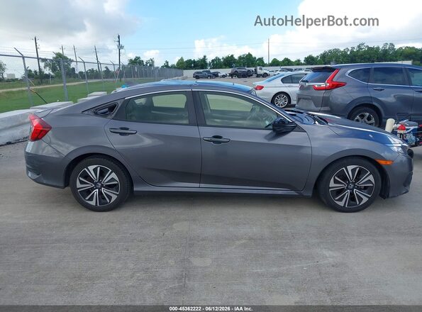 JHMFC1F77JX009930 2018 HONDA CIVIC Gray Rear interior view