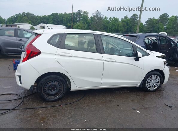 JHMGK5H52GS015327 2016 HONDA FIT White უკანა სალონის ხედი