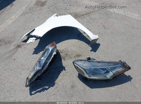 JHMGK5H76GS012528 2016 HONDA FIT White ხელსაწყოთა პანელის ხედი