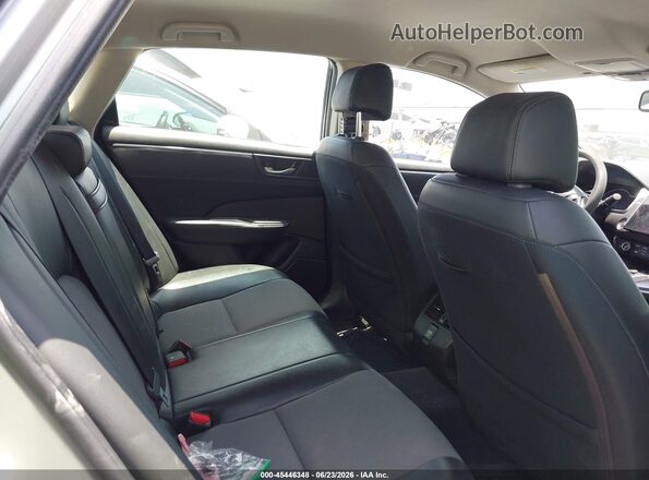 JHMZC5F11JC023801 2018 HONDA CLARITY Silver VIN կոդի պիտակի տեսք