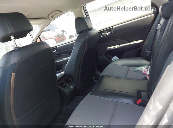 JHMZC5F11JC023801 2018 HONDA CLARITY Silver 