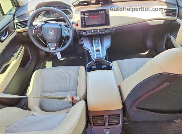 JHMZC5F11MC000409 2021 HONDA CLARITY Белый Вид панели приборов