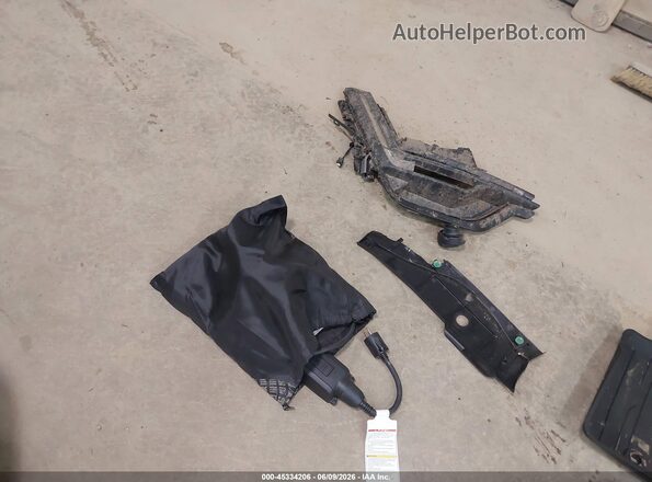 JHMZC5F13JC018549 2018 HONDA CLARITY Green Սարքավորումների վահանակի տեսք