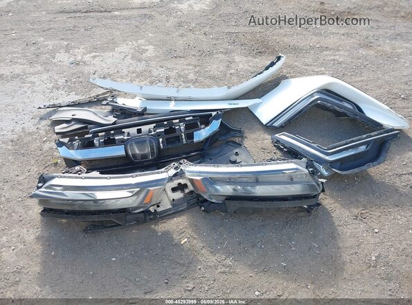 JHMZC5F13JC021760 2018 HONDA CLARITY Белый Вид щитка приборов