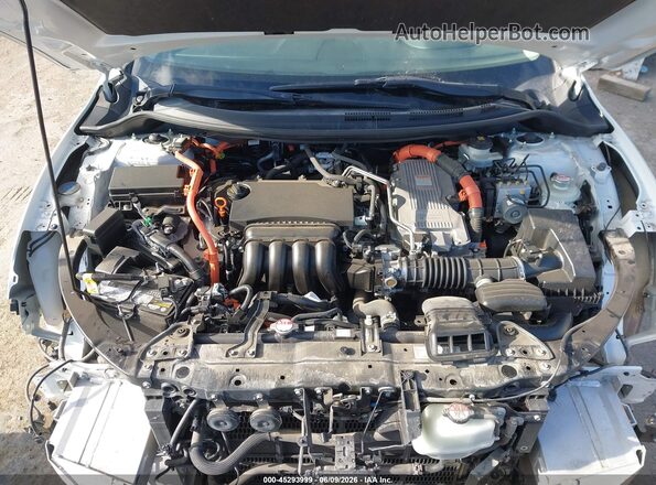 JHMZC5F13JC021760 2018 HONDA CLARITY Белый Вид сзади
