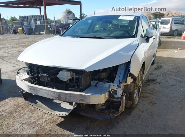 JHMZC5F13JC021760 2018 HONDA CLARITY Белый Вид спереди