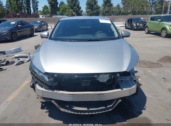 JHMZC5F14JC007270 2018 HONDA CLARITY PLUG-IN HYBRID Silver 