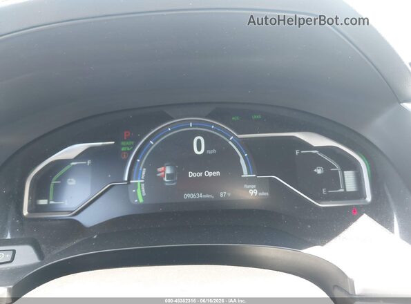 JHMZC5F14JC007270 2018 HONDA CLARITY PLUG-IN HYBRID Silver 