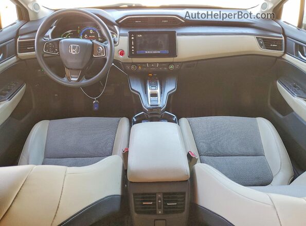 JHMZC5F14JC009195 2018 HONDA CLARITY White Вид панелі приладів