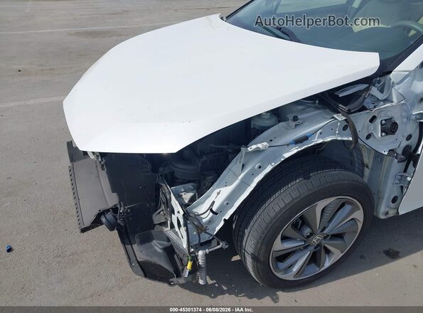 JHMZC5F19KC002034 2019 HONDA CLARITY PLUG-IN HYBRID White 