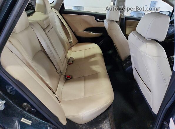 JHMZC5F31JC005784 2018 HONDA CLARITY Blue Vista de los asientos traseros