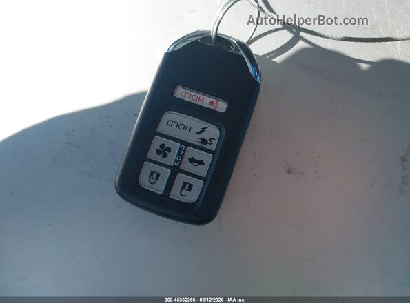 JHMZC5F33KC004475 2019 HONDA CLARITY Серый Вид панели приборов
