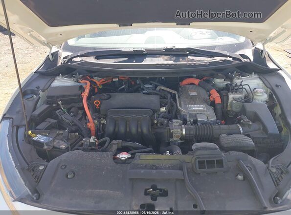 JHMZC5F34JC010655 2018 HONDA CLARITY Белый Вид сзади