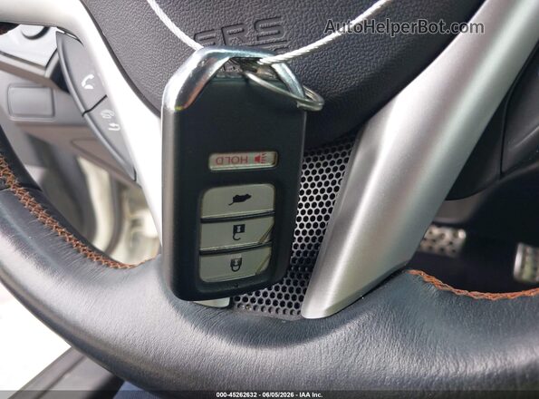 JHMZF1D67GS000441 2016 HONDA CR-Z White Вид панелі приладів