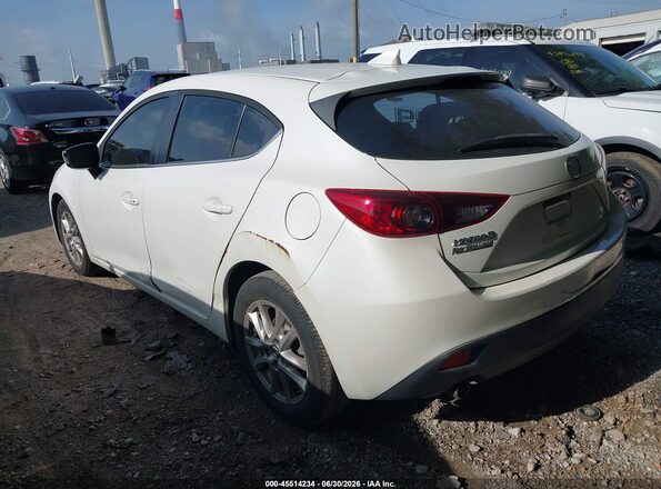 JM1BM1M78G1306152 2016 MAZDA 3 White Front view