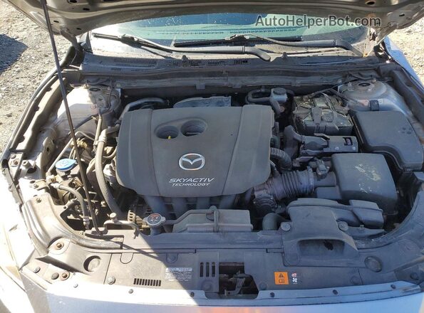 JM1BM1U74G1291536 2016 MAZDA 3 Silver Rear interior view