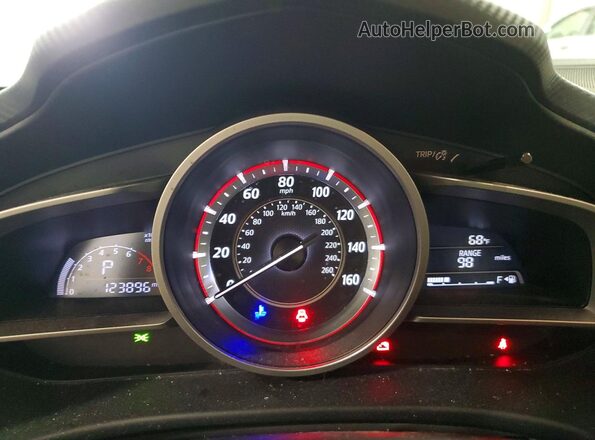JM1BM1U75G1303807 2016 MAZDA 3 Silver Vista del cuadro de instrumentos
