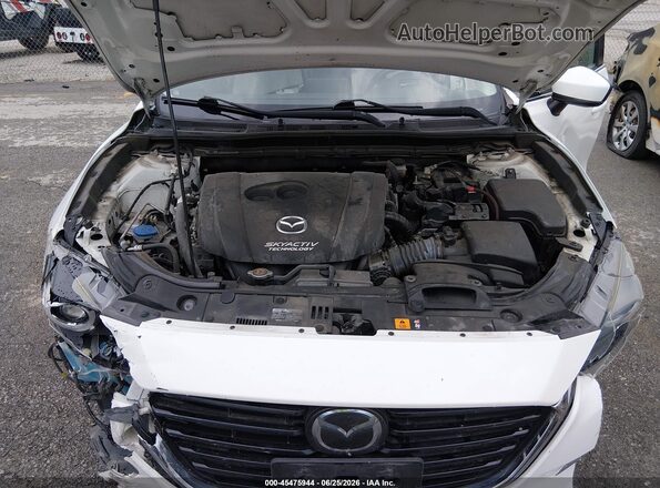 JM1BN1M37H1114037 2017 MAZDA 3 White Вид ззаду