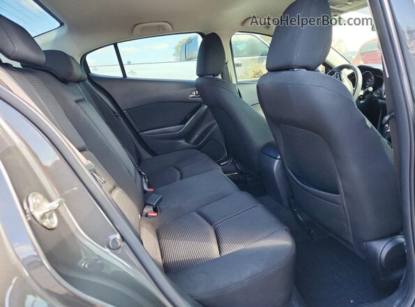 JM1BN1U75H1120762 2017 MAZDA 3 Серый Вид задних сидений