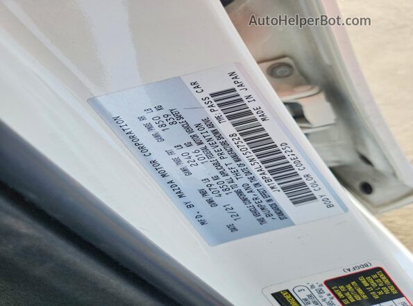 JM1BPAAL5N1507528 2022 MAZDA 3 White Вид підкапотного простору
