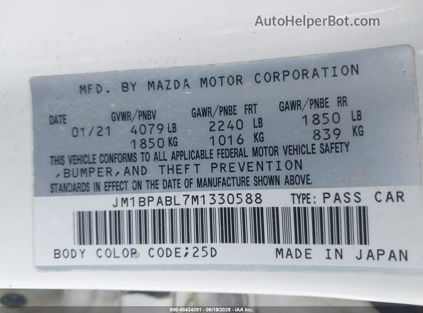 JM1BPABL7M1330588 2021 MAZDA 3 White Engine compartment view