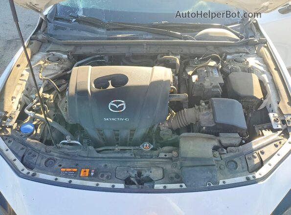 JM1BPACL4K1114001 2019 MAZDA 3 White Vista interior trasera