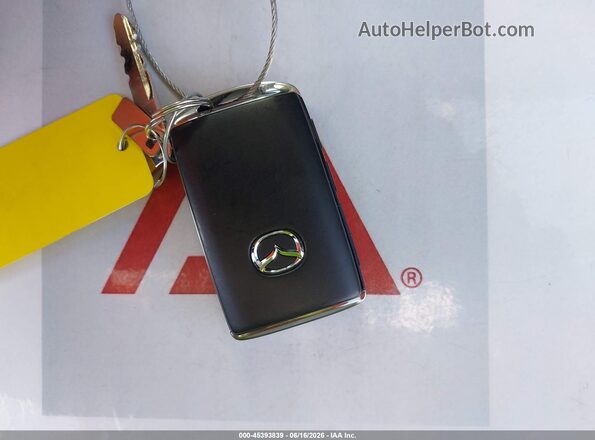 JM1BPACL7L1173576 2020 MAZDA 3 Черный Вид панели приборов