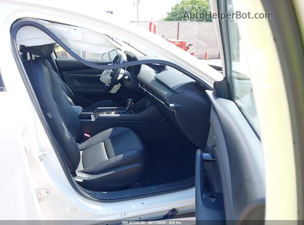 JM1BPADL0K1122823 2019 MAZDA 3 White Widok wnętrza z przodu